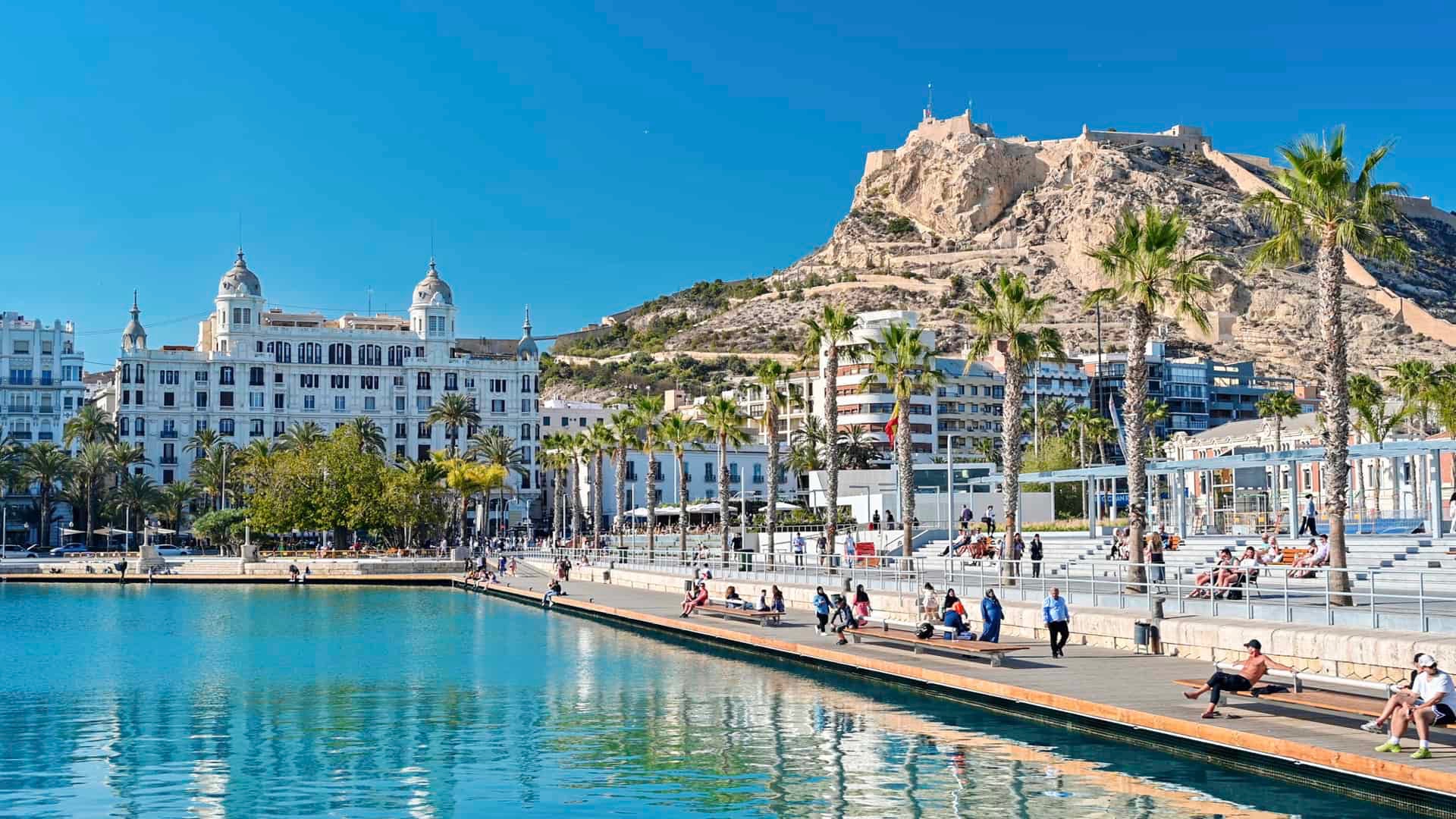 Alicante haven